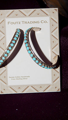 Hoop Ear Ring 10